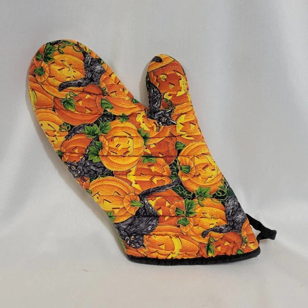 Jack-o-lantern & Black Cat Print Fabric Halloween Oven Mitt